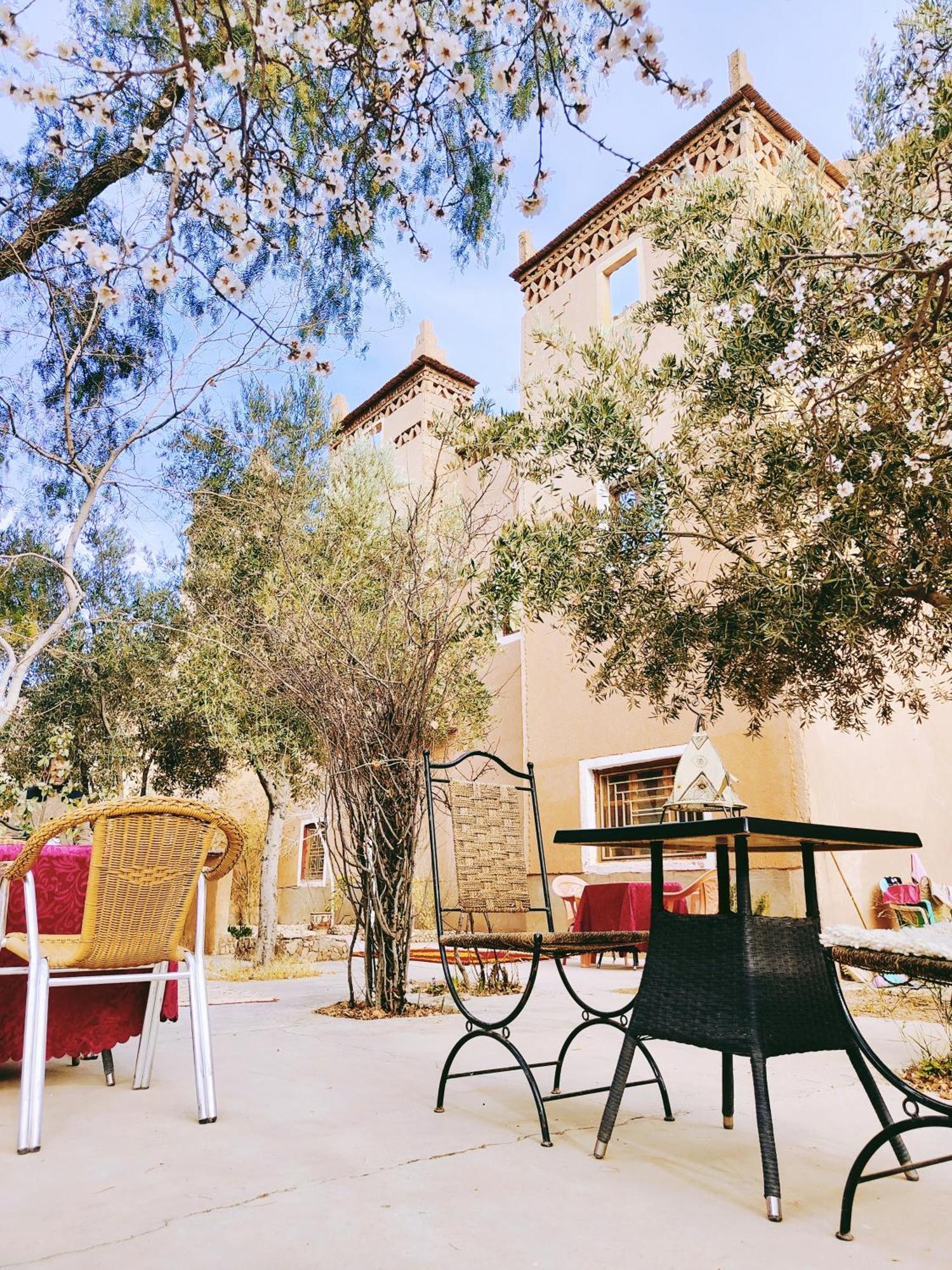 Kasbah des Roches Hotel Akhendachou n'Ait Ouffi Bagian luar foto